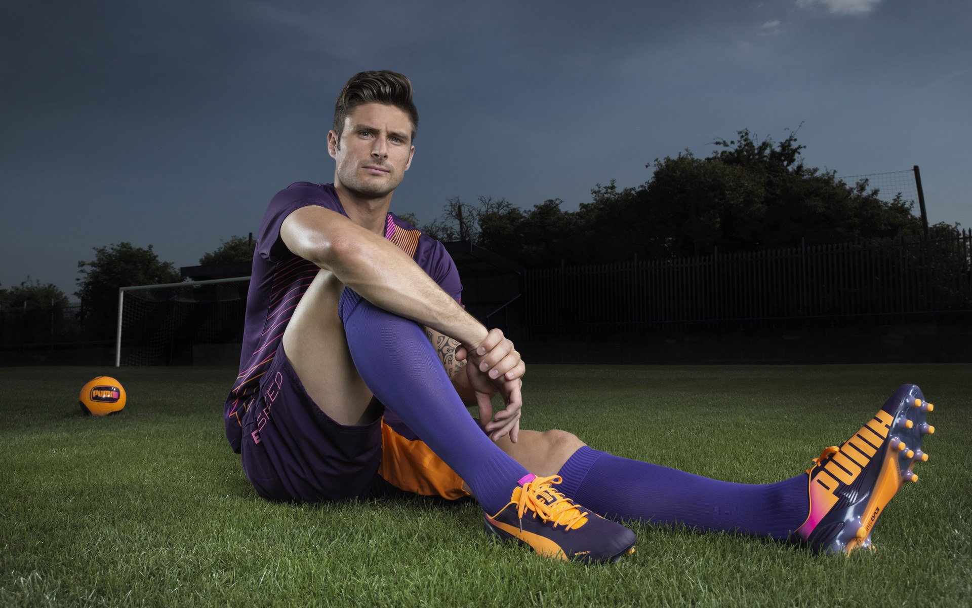 北欧风暴席卷东瀛，日耳曼战车刷新传奇—瑞典完胜日本，奥恰洛夫创历史纪录